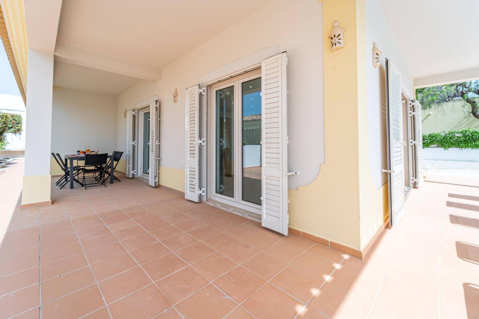 Villa Ribeiro By Hellovacations Albufeira Exterior foto